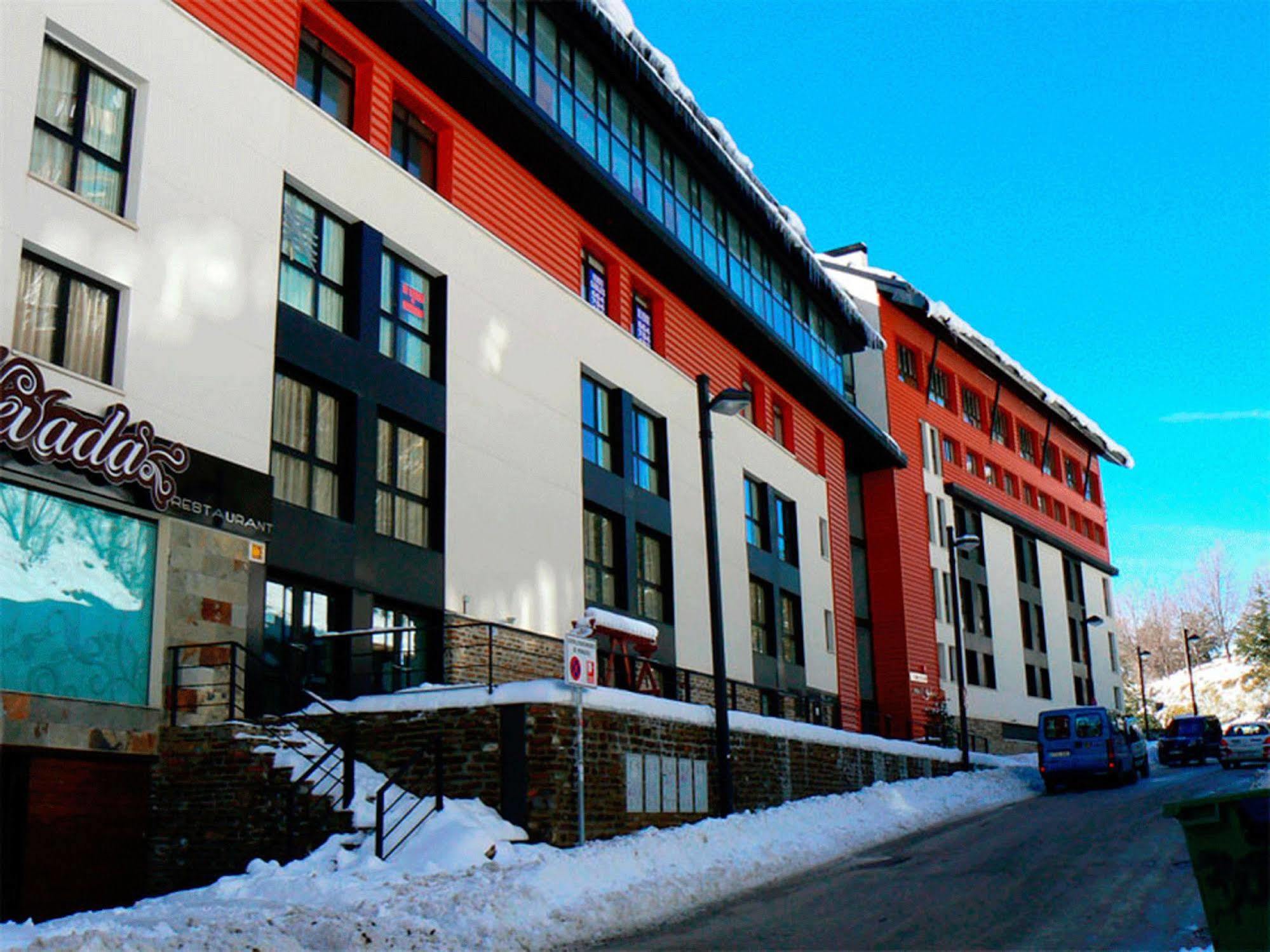 Apartamentos GHM Gorbea Sierra Nevada Exterior foto
